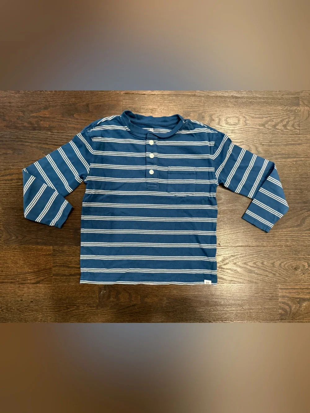 Boys GAP Blue & White Striped Long Sleeve Henley Top small 6/7